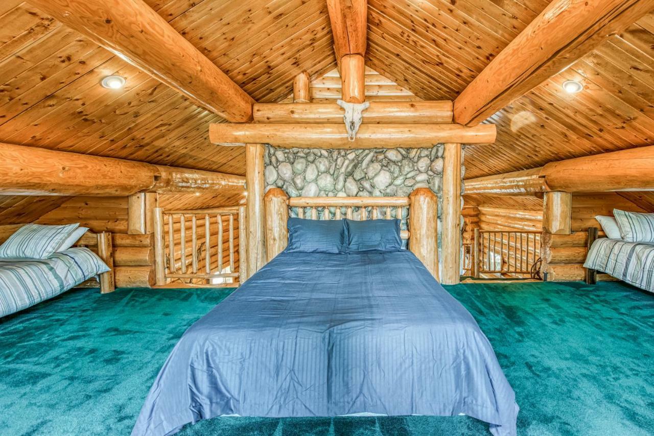 Vienna Villa - 3 Bed 3 Bath Vacation Home In Shaver Lake Εξωτερικό φωτογραφία